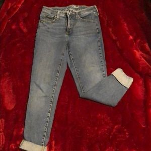 Universal Thread Jeans